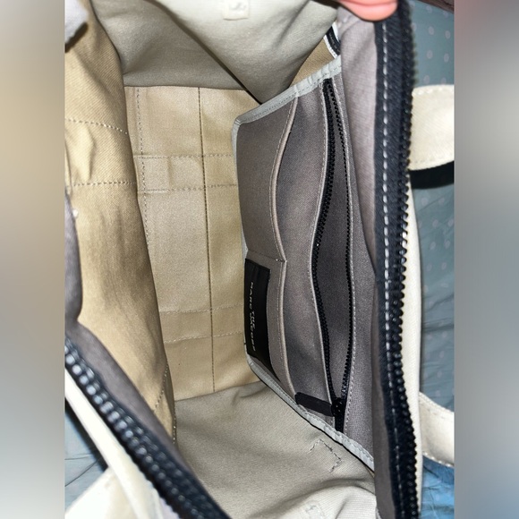 Marc Jacobs The Canvas Medium Tote Bag - Picture 10 of 11